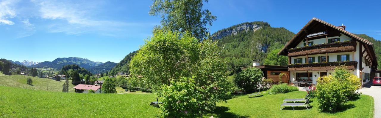 Gschwenderhaus Ferienwohnungen Oberstdorf Luaran gambar